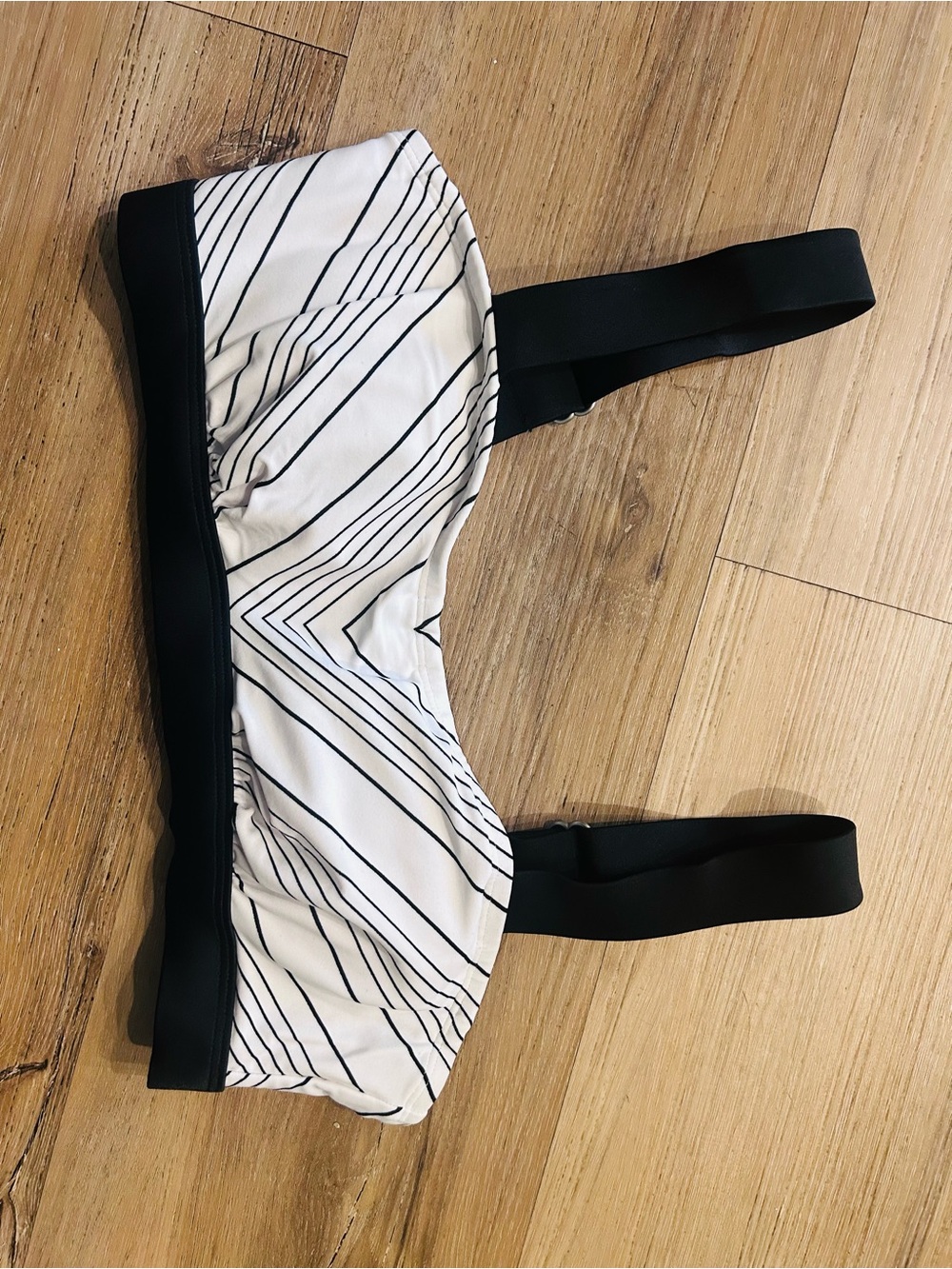 Athleta Black and White Striped Adjustable Sports Bra Strap
